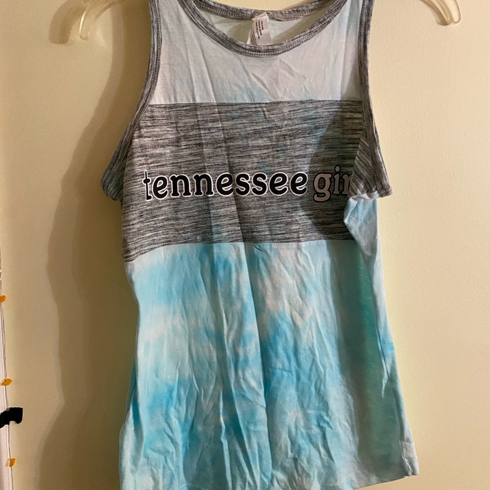 Tank tops bundle - Picture 2 of 2